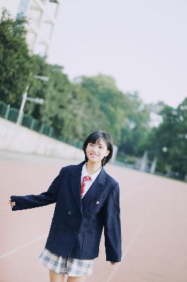 成色18K1.8811.7V18K1.8811.7V