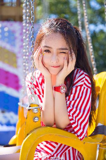 黑色蕾丝透视露胸旗袍连衣裙