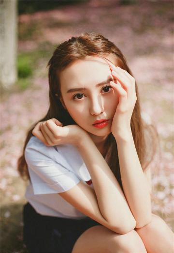 共享女儿小诗1～10章的背景资料