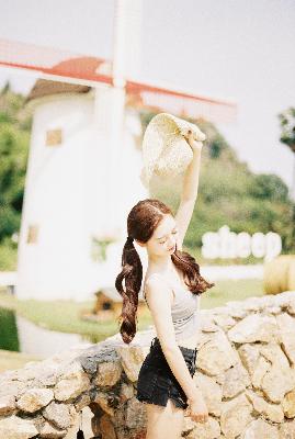 隔壁的女孩在线观看免费版电视剧全集2017